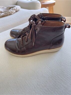 VIONIC Shawna Brown Leather High Top Sneaker Ankle Boot Bootie Shoes Size 8.5